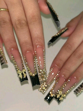 Lavish Nails